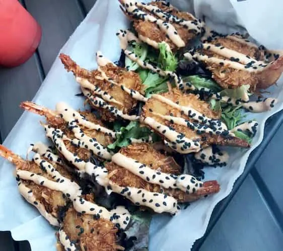 Coconut shrimp with dipping sauce
